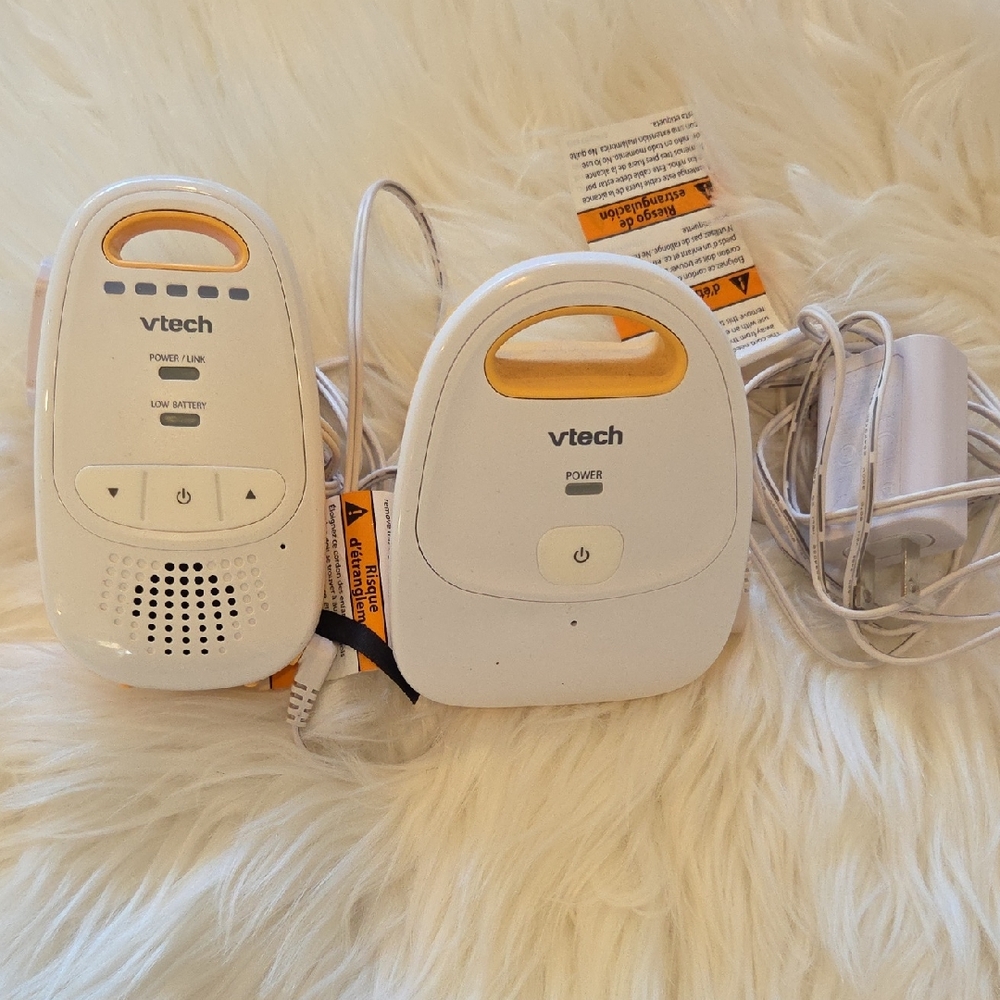 VTech Safe And Sound Audio Baby Monitor
